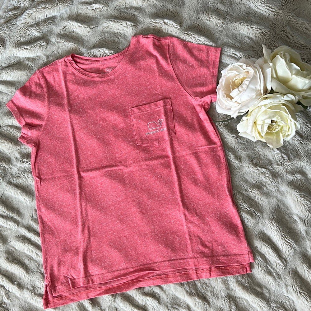 Vineyard Vines Pink Whale 🐳 T-Shirt Top Short Sleeves Front Pocket XS
